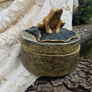 Trinket box
